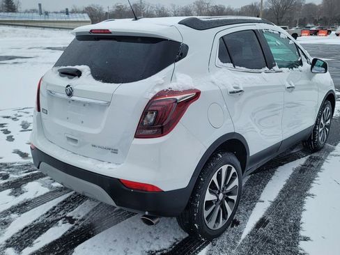 Used 2022 Buick Encore Preferred AWD/4WD image 12