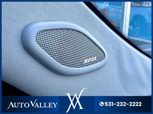 Used 2011 Cadillac Escalade ESV Premium image 43