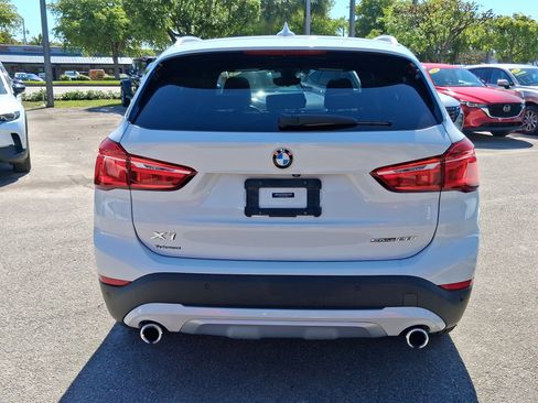 Used 2021 BMW X1 sDrive28i w/ Convenience Package image 4