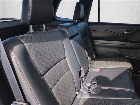 Used 2019 Honda Passport Elite image 21