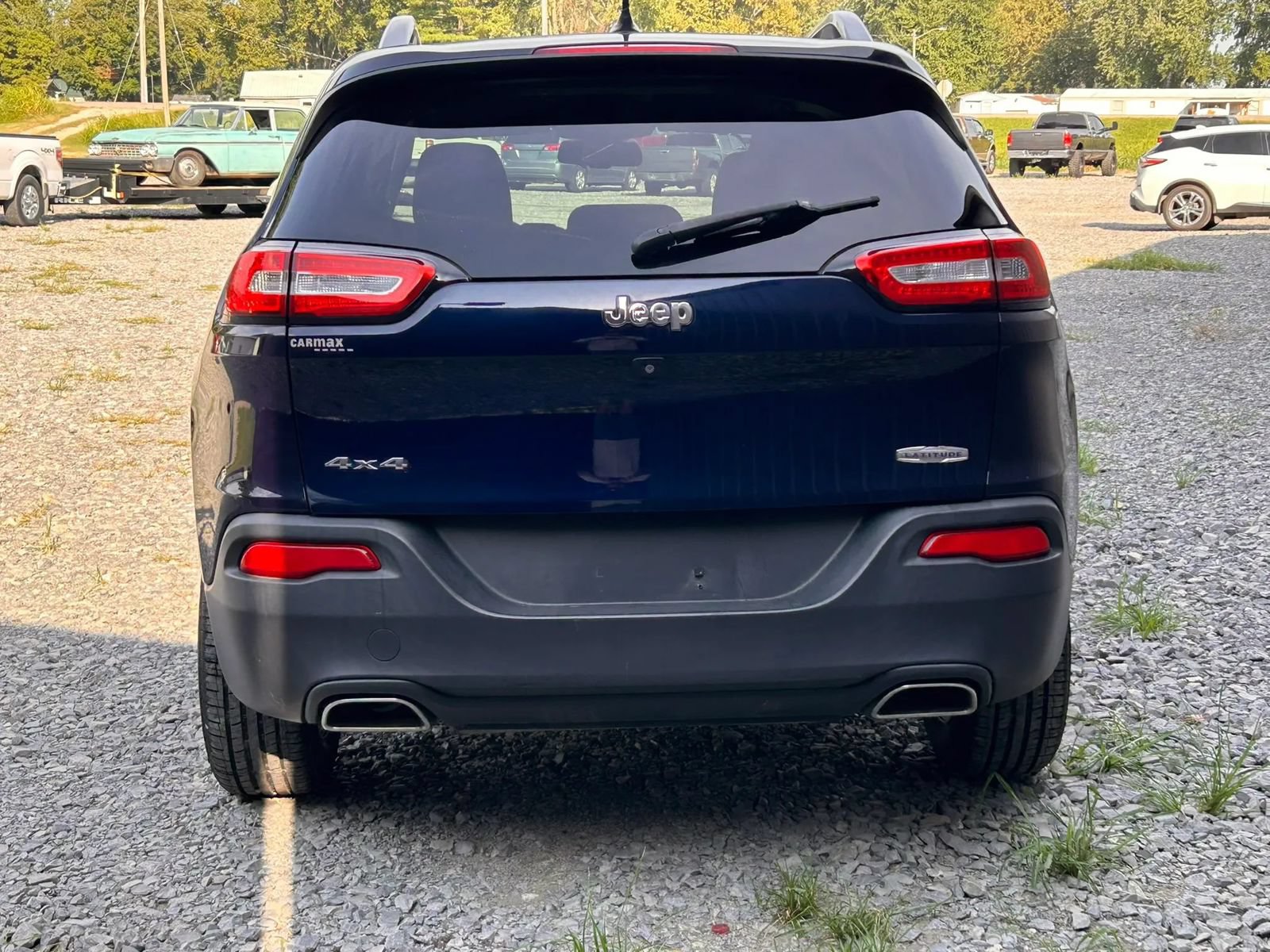 Used 2015 Jeep Cherokee Latitude w/ Comfort/Convenience Group AWD/4WD image 5
