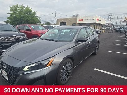 Used 2025 Nissan Altima 2.5 SV