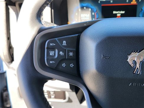 New 2025 Ford Bronco Badlands image 25