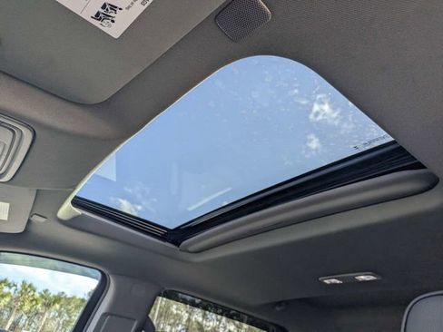 Used 2024 GMC Sierra 1500 Denali w/ Denali Reserve Package image 20