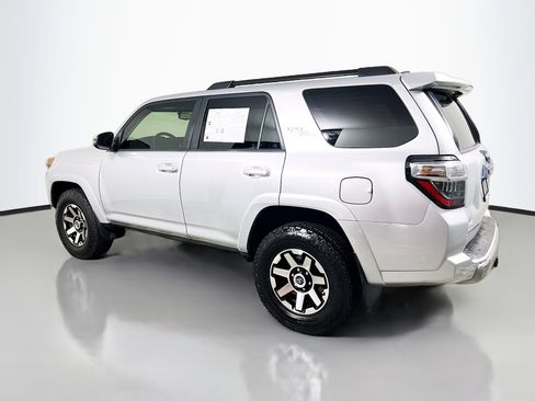 Used 2019 Toyota 4Runner TRD Off-Road Premium AWD/4WD image 8