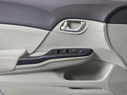 Used 2012 Honda Civic LX image 11