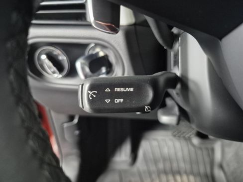Used 2022 Porsche Macan S AWD/4WD image 21