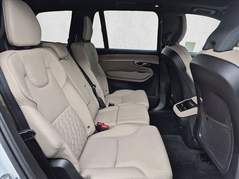 Used 2026 Volvo XC90 B6 Plus w/ Protection Package Premier AWD/4WD image 22