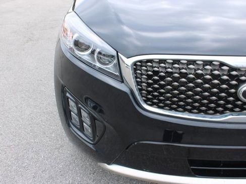 Used 2016 Kia Sorento SX w/ SXL Technology Package AWD/4WD image 41