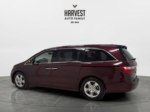 Used 2013 Honda Odyssey Touring image 3