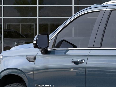 New 2026 GMC Yukon XL Denali Ultimate image 12