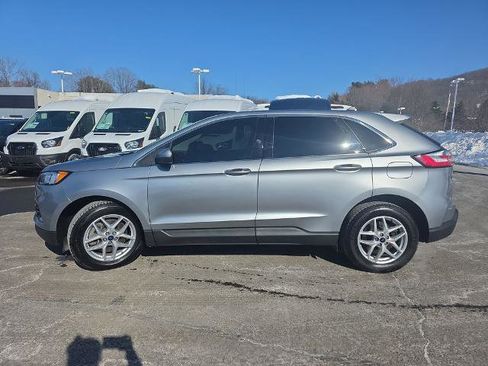 Certified 2021 Ford Edge SEL w/ Convenience Package image 4