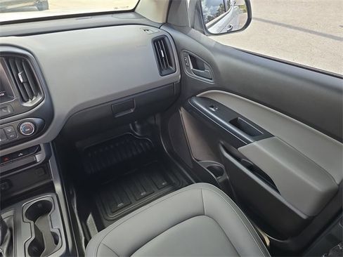 Used 2021 Chevrolet Colorado W/T image 12