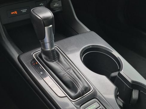 Used 2022 Honda Civic EX image 24