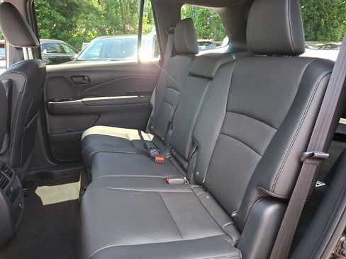 Certified 2023 Honda Passport EX-L image 9