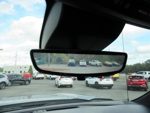 Used 2024 GMC Sierra 1500 AT4 w/ Technology Package image 35