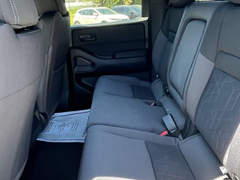 New 2026 Nissan Frontier SV AWD/4WD image 5