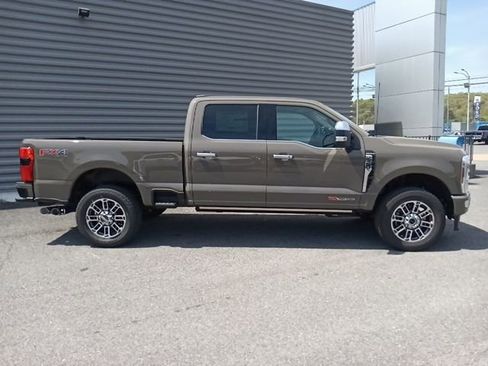 New 2026 Ford F350 Platinum image 2