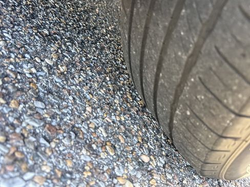 Used 2023 Cadillac XT6 Sport w/ Platinum Package image 9