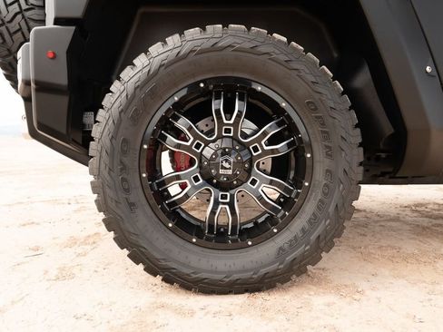 Used 2017 Jeep Wrangler Unlimited Sport w/ Quick Order Package 24S AWD/4WD image 30