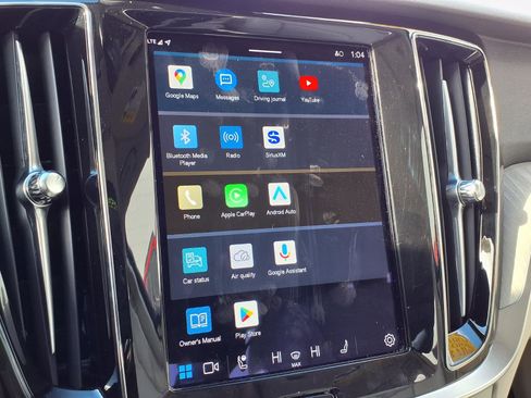 Used 2024 Volvo S60 B5 Plus image 13