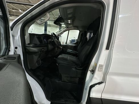 Used 2024 Ford Transit 250 Low Roof w/ Exterior Upgrade Package image 13