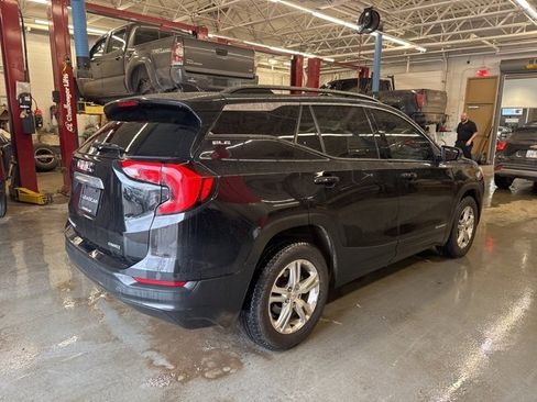 Used 2019 GMC Terrain SLE w/ Driver Convenience Package image 5