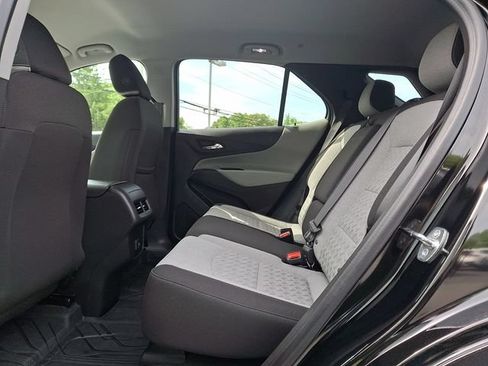 Used 2024 Chevrolet Equinox LS w/ LS Convenience Package AWD/4WD image 11