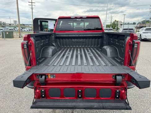 Certified 2026 GMC Sierra 2500 AT4 w/ AT4 Premium Plus Package AWD/4WD image 10