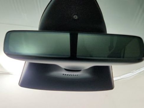 Used 2023 Tesla Model X AWD/4WD image 81
