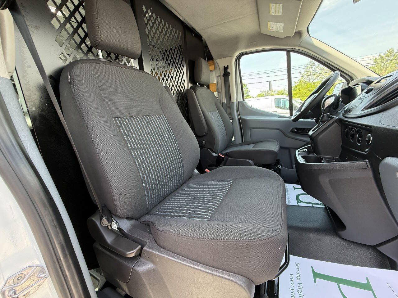 Used 2019 Ford Transit 250 130 Low Roof w/ Exterior Upgrade Package RWD image 24