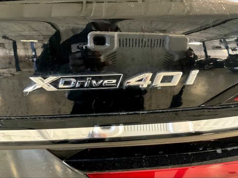 Used 2023 BMW X7 xDrive40i w/ M Sport Package image 27