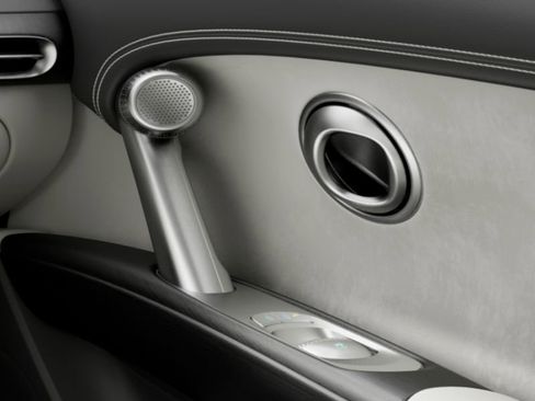 New 2026 Genesis GV60 STANDARD image 23