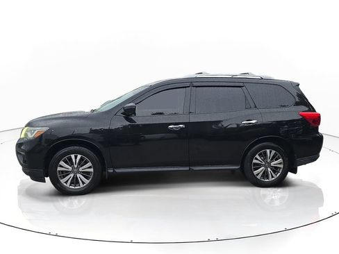 Used 2019 Nissan Pathfinder SL w/ Cargo Package FWD image 5