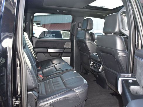 Certified 2025 Ford F450 Platinum w/ FX4 Off-Road Package image 13