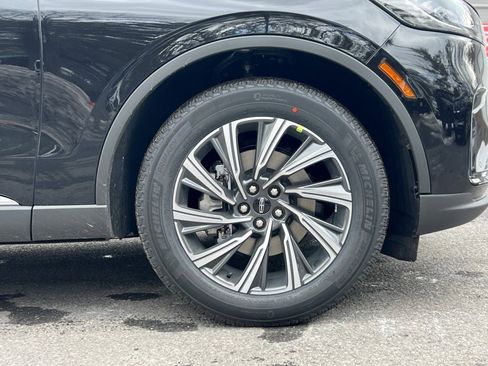New 2026 Lincoln Aviator 2WD image 6