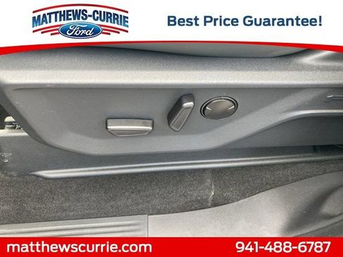 New 2025 Ford Expedition Active image 11