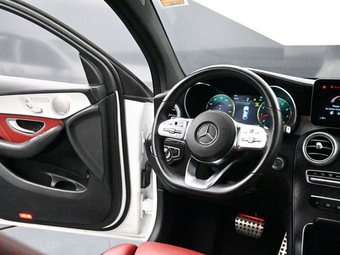Used 2023 Mercedes-Benz GLC 300 4MATIC Coupe image 33