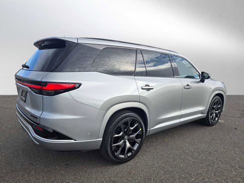 New 2026 Lexus TX 500h AWD image 3