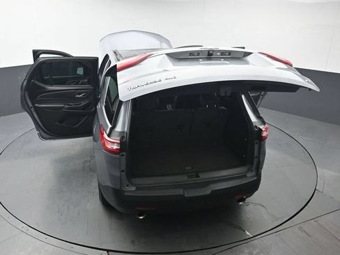 Used 2021 Chevrolet Traverse LT AWD/4WD image 47