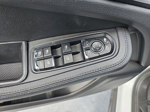 Used 2017 Porsche Macan image 27