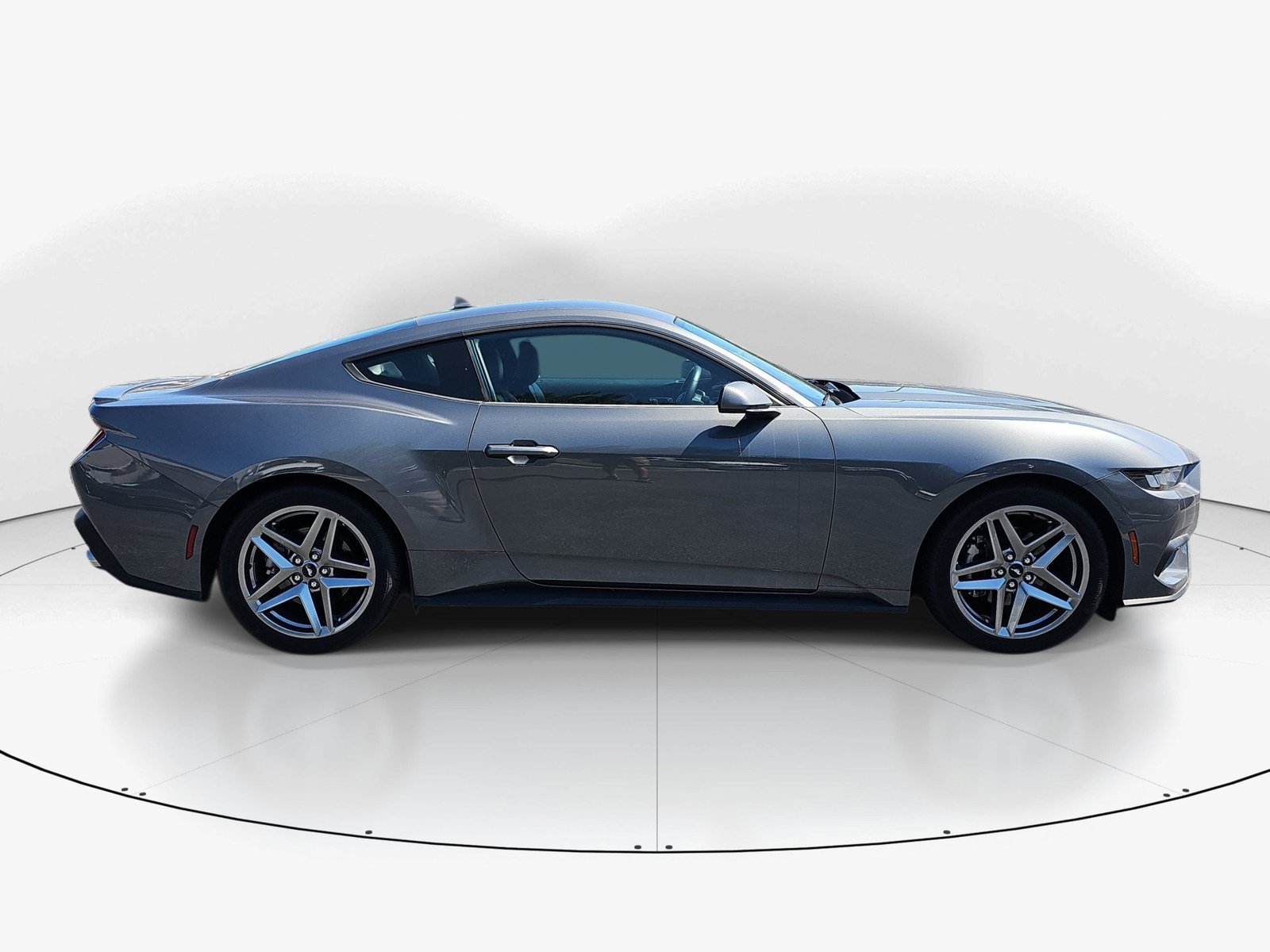 Used 2024 Ford Mustang Premium RWD image 2