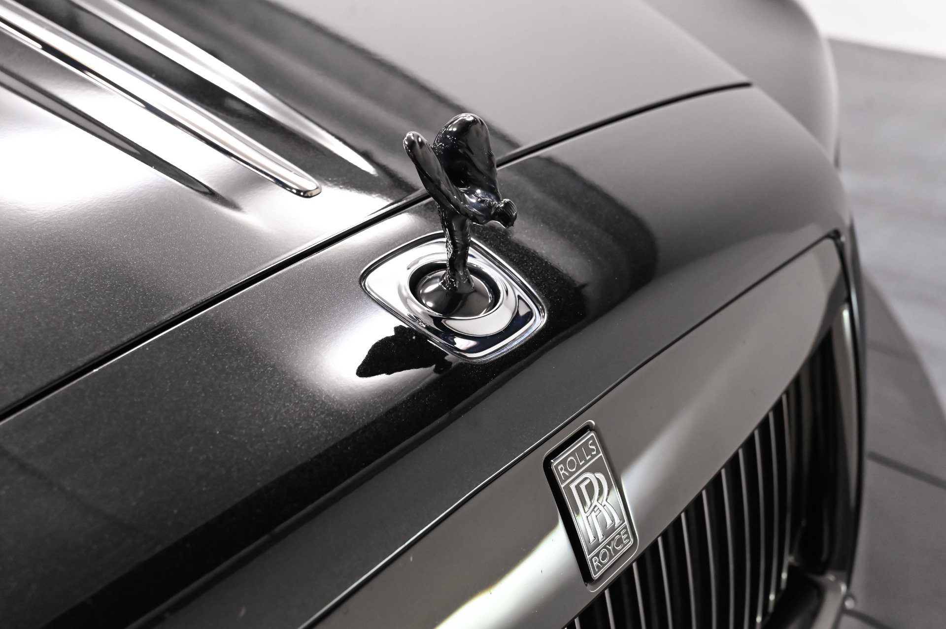 Used 2017 Rolls-Royce Ghost RWD image 15