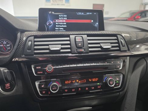 Used 2015 BMW M4 Coupe RWD image 18
