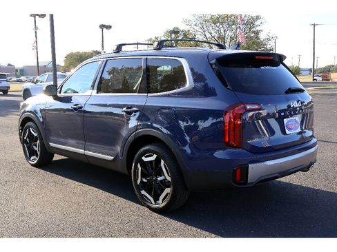 Used 2025 Kia Telluride S AWD/4WD image 16