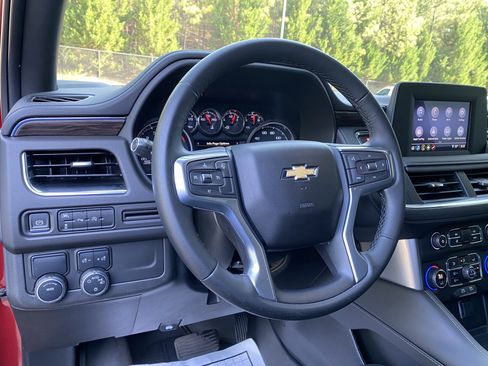 Used 2023 Chevrolet Tahoe LS RWD image 17