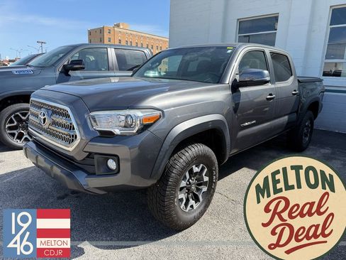 Used 2017 Toyota Tacoma TRD Off-Road w/ Premium & Technology Package image 1