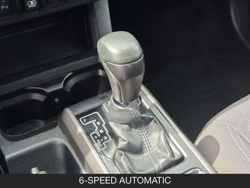 Used 2019 Toyota Tacoma TRD Off-Road w/ Technology Package RWD image 20