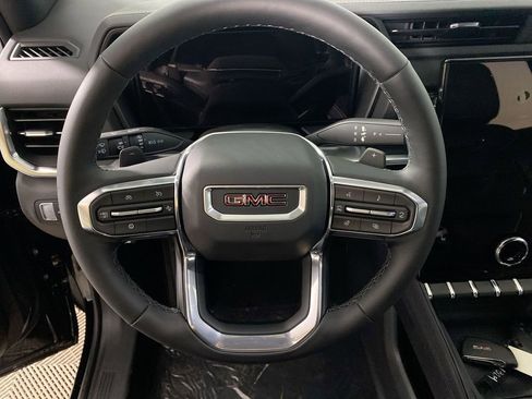 Used 2026 GMC Terrain Elevation w/ Elevation Premium Package AWD/4WD image 14