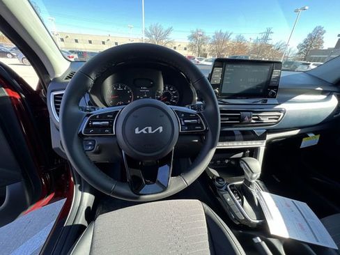 Certified 2023 Kia Seltos S AWD/4WD image 15